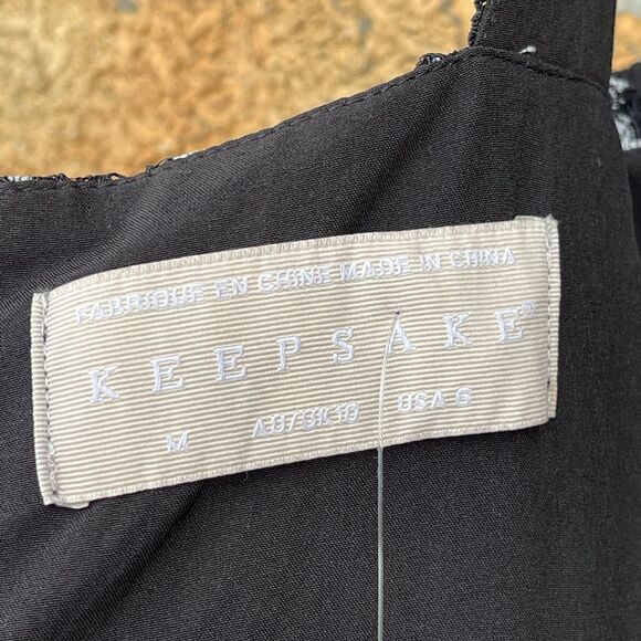 Keepsake The label  Lace Overlay Sleeveless Midi Dress medium - Picture 15 of 16